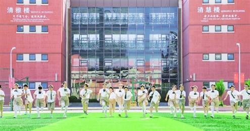 长清区长清湖实验学校探索特色文明育人之路